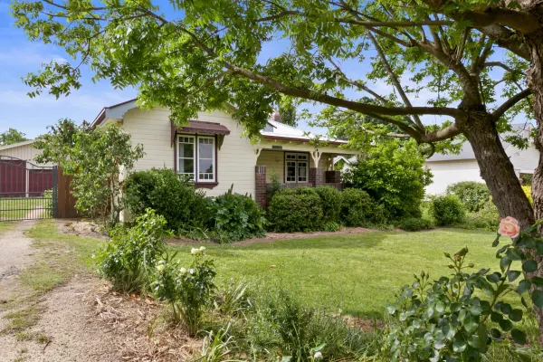 27 Queen Street (1/1)