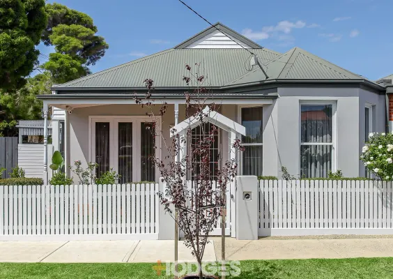28 Effingham Road (1/13)