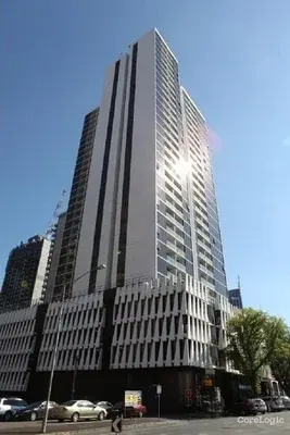 2801/33 Mackenzie Street (1/8)