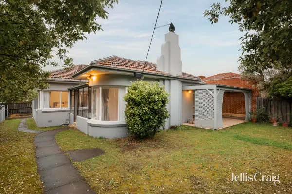 286 Koornang Road (1/16)
