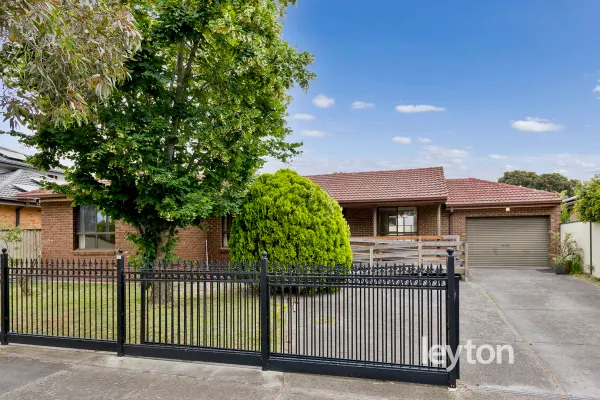 29 Amersham Avenue (1/18)