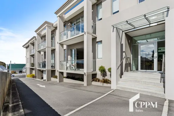 3/15 Lansdowne Cres (1/33)