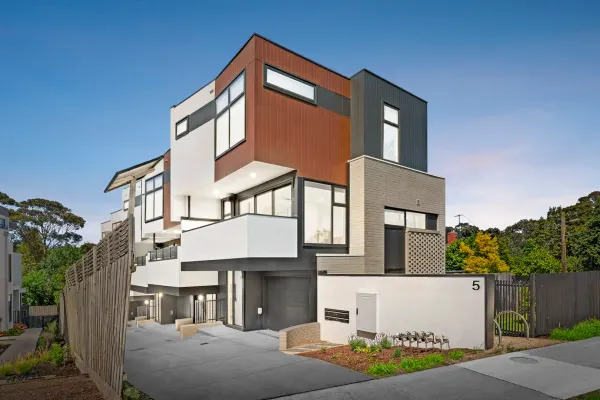 3/5 Minna Street (1/4)