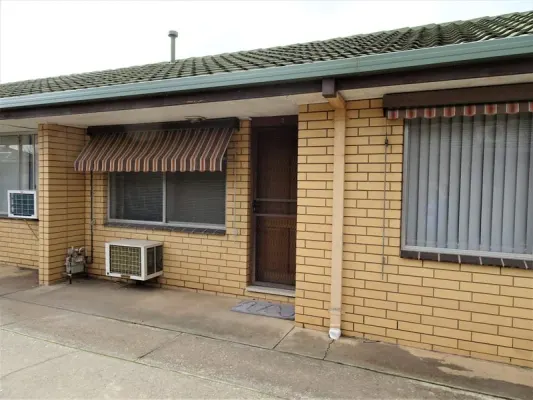 3/510 Butson Avenue (1/7)