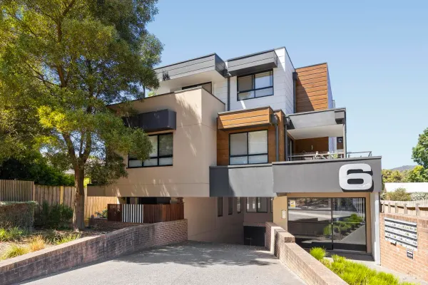 3/6 Sundew Avenue (1/11)