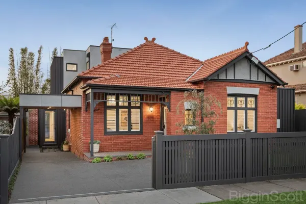 3 Bertram Street (1/19)