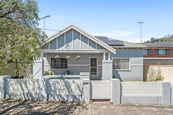 3 Dibble Avenue (1/14)
