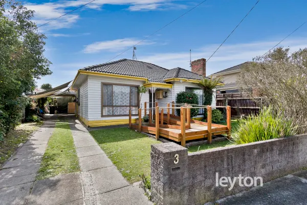 3 McLeod Street (1/11)