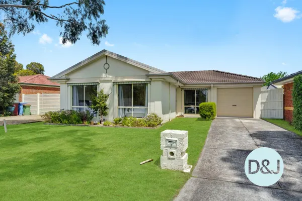 3 Menindee Terrace (1/18)