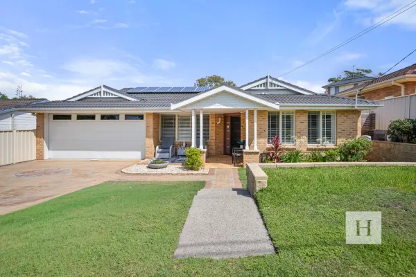 3 Rosemount Avenue (1/20)