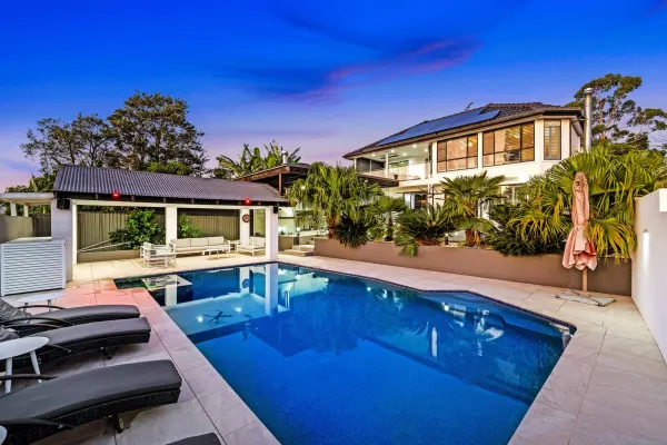 30 Lowry Street (1/15)