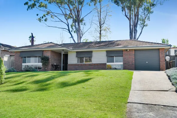 30 Sopwith Avenue (1/13)