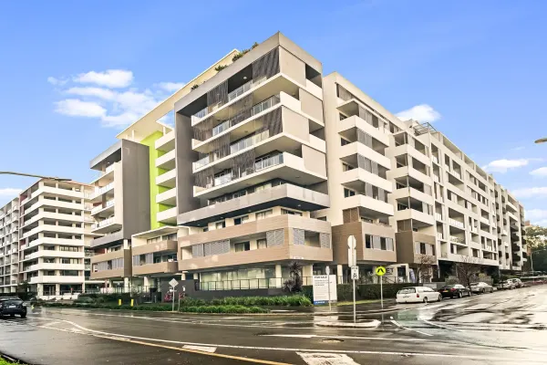 306/1 Guess Avenue (1/9)
