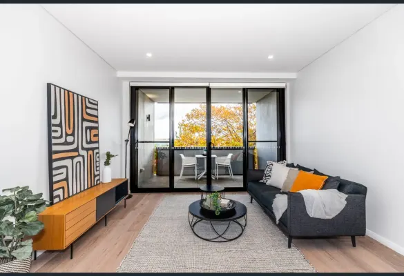 306/15 Ralph Street (1/19)