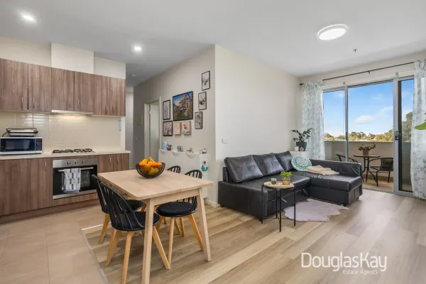 307/251 Ballarat Road (1/18)