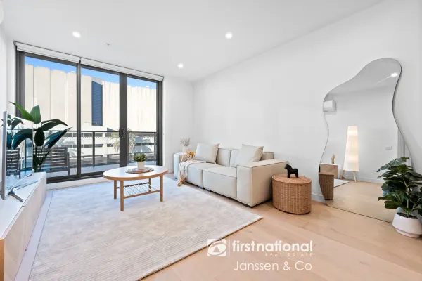 308/9-11 Williamson Road (1/13)