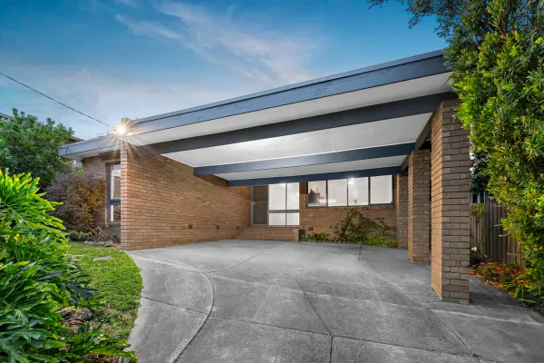 31 Ayr Street (1/11)