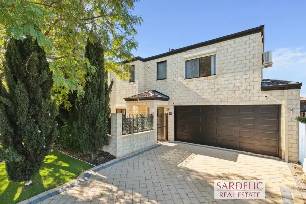 31A Maroog Way (1/36)