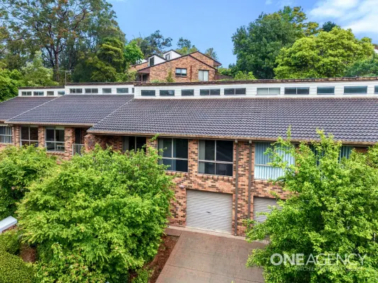 33/2 Valley Road (The Glen Cres) (1/12)