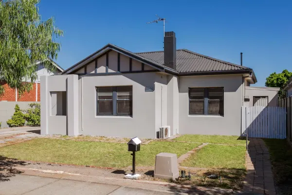 34 Shierlaw Street (1/13)