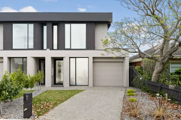34A Molden Street (1/14)