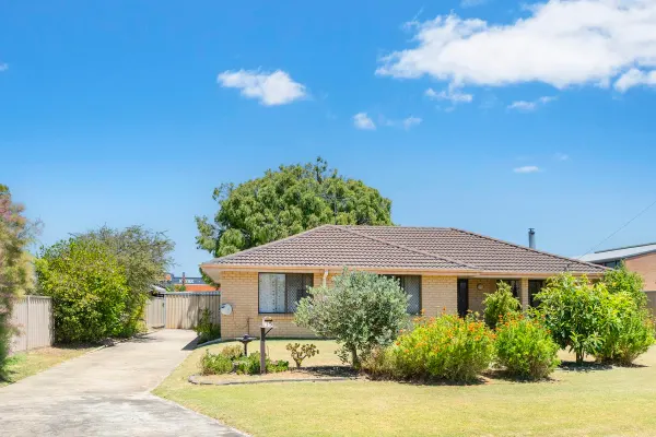35 Jolliffe Street (1/15)