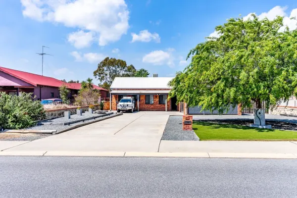 35 Murray Waters Boulevard (1/29)