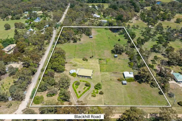 355 Blackhill Road (1/3)