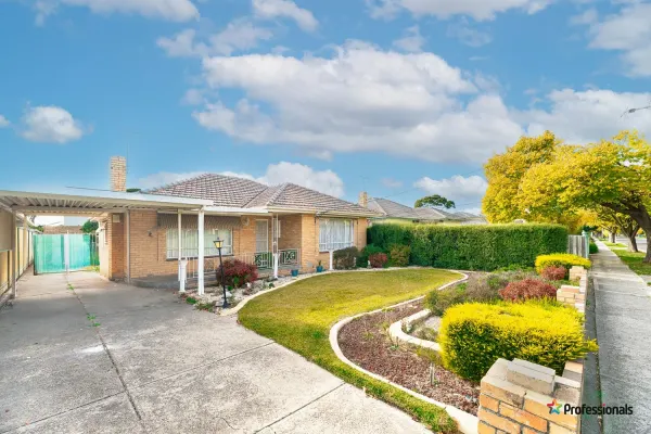 36 Bayview Road (1/13)