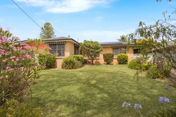 36 Coachwood Crescent (1/14)