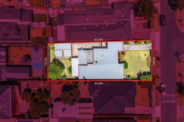 36 Quinn Grove (1/17)