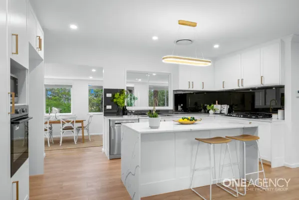 367 Macquarie Road (1/14)
