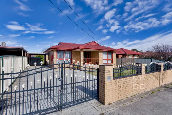 38 Spring Valley Drive (1/18)