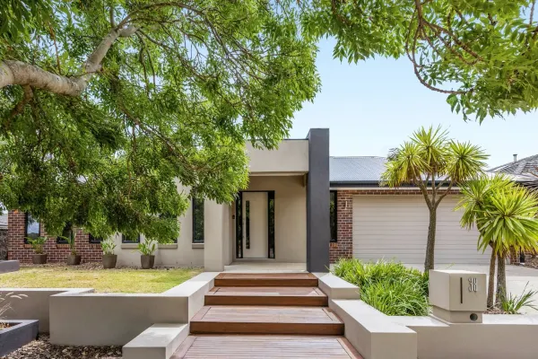 38 Wurundjeri Boulevard (1/23)