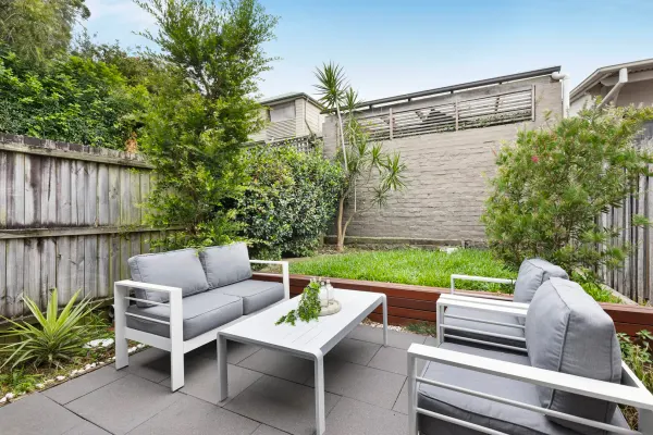 38A Red Lion Street (1/11)