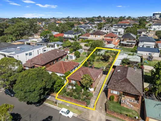 39 Louis Terrace (1/15)
