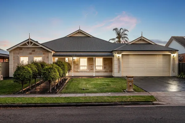 39 St Andrews Crescent (1/25)