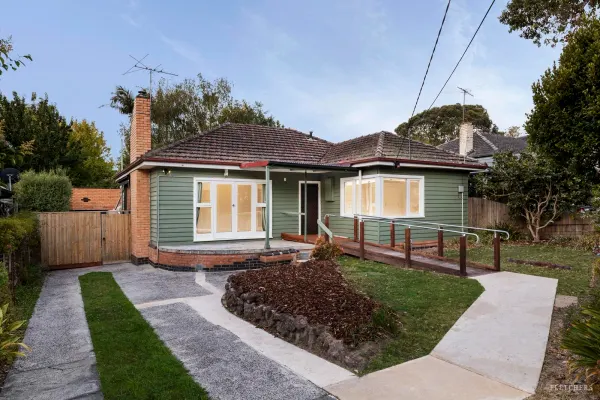 39 Swan Street (1/16)