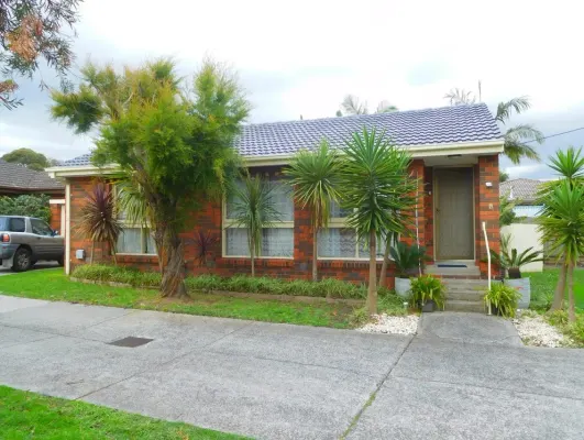 4/11 Nicole Avenue (1/12)