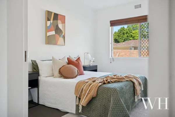 4/123 Watkins Street (1/18)