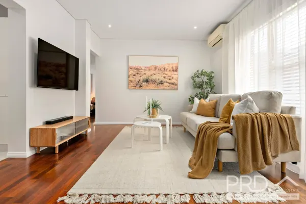 4/168-170 Chuter Avenue (1/11)