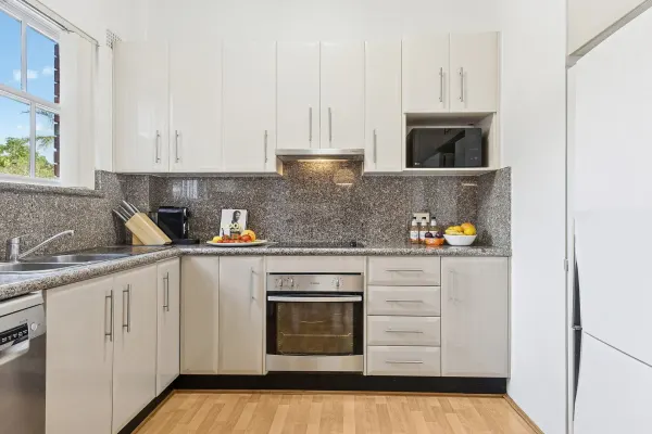 4/18 Belmore Street (1/19)