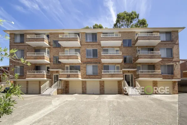 4/25 Cambridge Street (1/10)