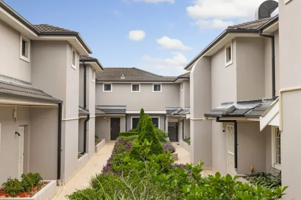 4/93-95 Burwood Road (1/16)
