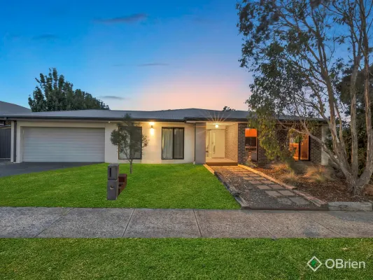4 Appletree Rise (1/1)