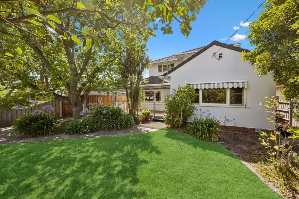 4 Wallace Street (1/11)
