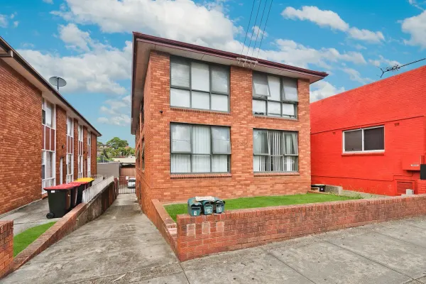 40 Frederick Street (1/9)