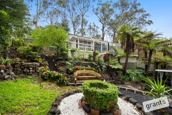 42 Alexander Avenue (1/26)