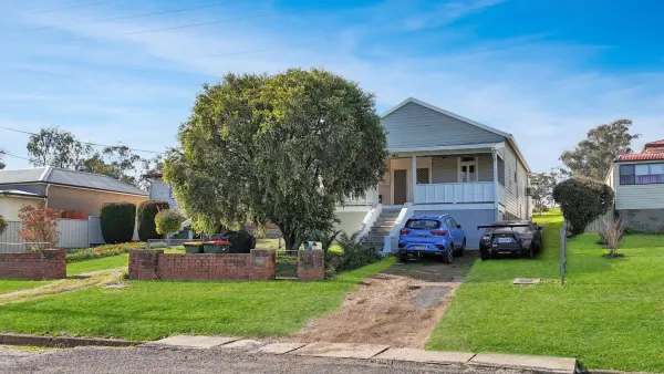 42 Dewhurst Street (1/12)