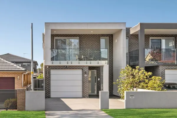 42a Palmer St (1/14)